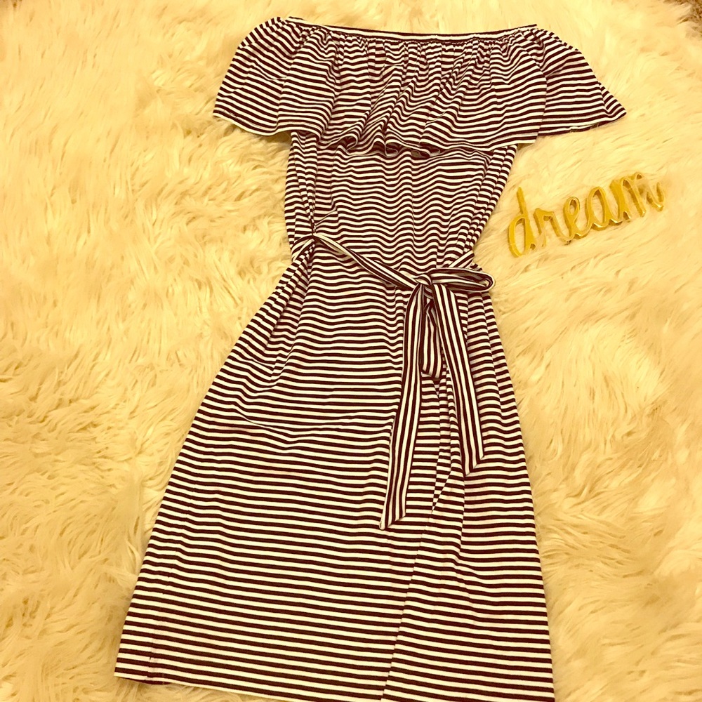 Tommy Hilfiger dress size xs